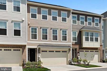 16 Enclave Ct Annapolis, MD 21403