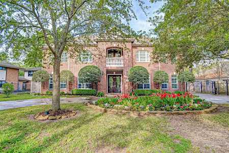135 Haversham Dr Houston, TX 77024