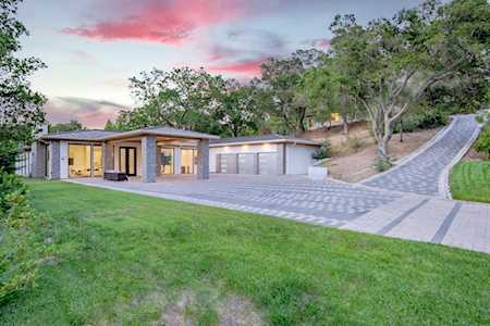 18305 Constitution Ave Monte Sereno, CA 95030