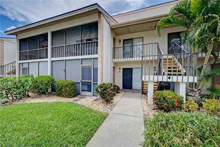 5452 Swift Rd #22 Sarasota, FL 34231