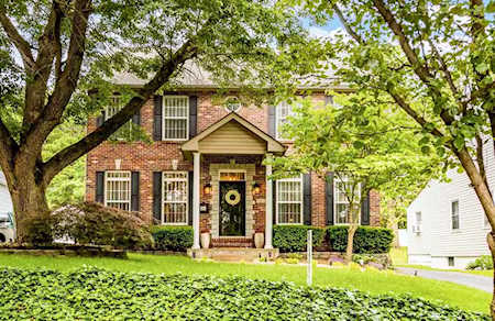 2415 Annalee Ave Brentwood, MO 63144