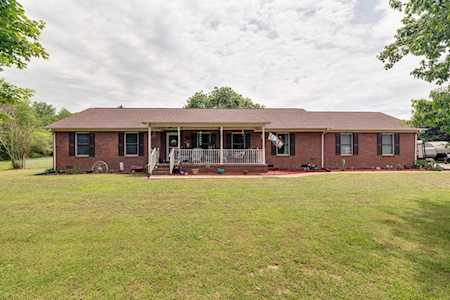 1613 Hayes Denton Rd Columbia, TN 38401