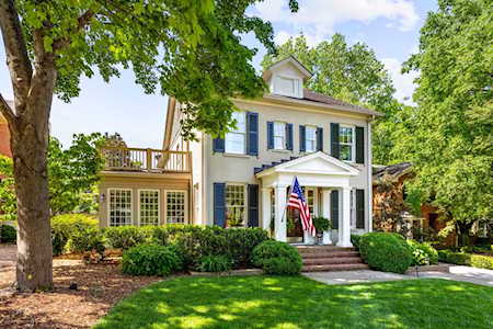 2501 Ashwood Ave Nashville, TN 37212