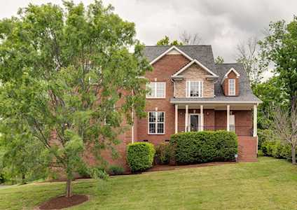 100 Woodhaven Way Hendersonville, TN 37075