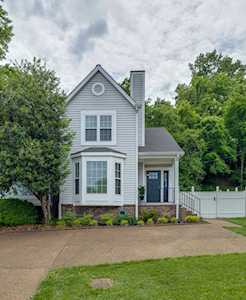 5607 Hickory Meadows Ct Brentwood, TN 37027