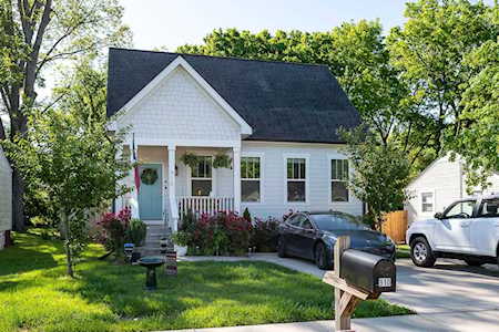 910 Trice Dr. Nashville, TN 37209