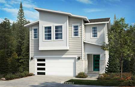17503 SE 254th St #17 Covington, WA 98042