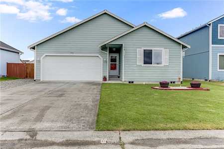 9976 Greenleaf Loop SE Yelm, WA 98597