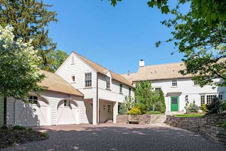 4617 Townes Circle Edina, MN 55424