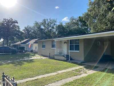 4819 Homecrest Cir Jacksonville, FL 32244