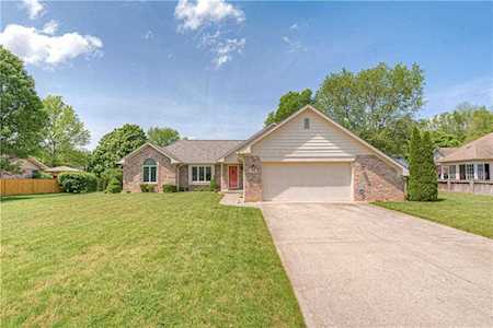 598 Summit Dr Plainfield, IN 46168
