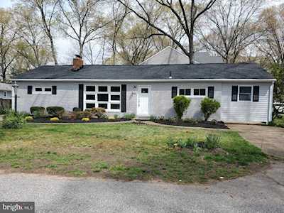 562 Arundel Dr Severna Park, MD 21146