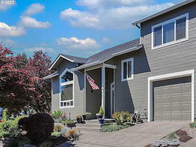 803 SE Umatilla St Portland, OR 97202
