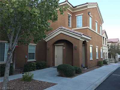 10280 Gilmore Canyon Ct #204 Las Vegas, NV 89129