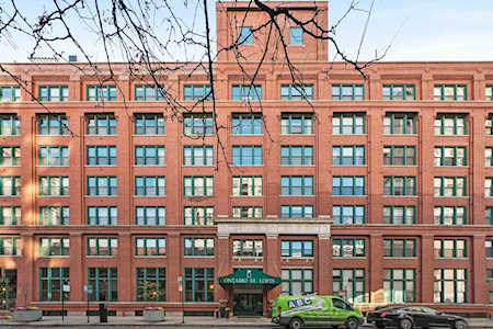 411 W Ontario St #227 Chicago, IL 60654
