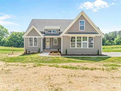 225 Lone Pine Rd Statesville, NC 28625