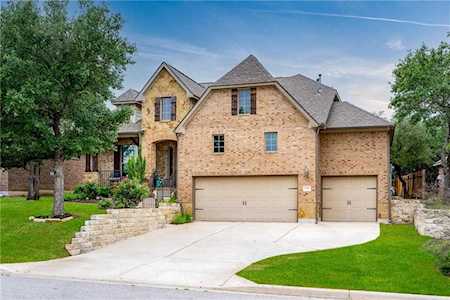 22220 Red Yucca RD Spicewood, TX 78669