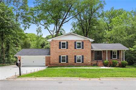 2283 Tuxedo Dr SE Marietta, GA 30067