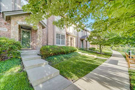 1764 Lancaster Way #1764 Northbrook, IL 60062
