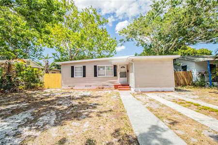 3151 34th Ave N St. Petersburg, FL 33713