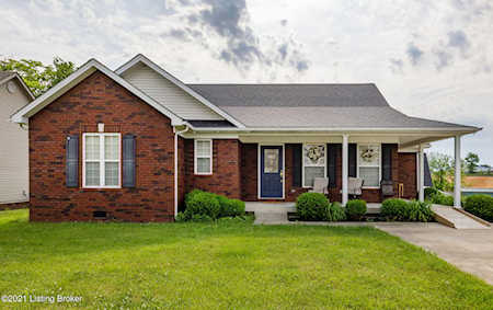 130 Mockingbird Dr Taylorsville, KY 40071