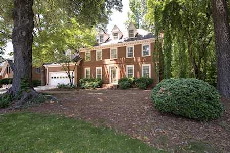 4278 Allenhurst Dr Peachtree Corners, GA 30092
