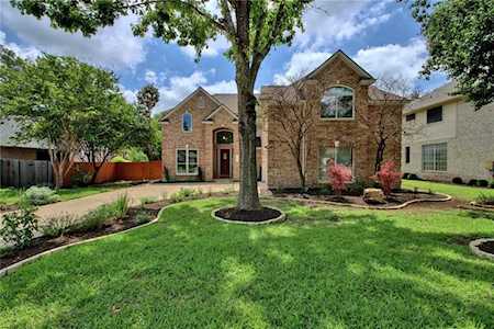 19213 Luedtke LN Pflugerville, TX 78660