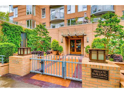 1132 SW 19th Ave #604 Portland, OR 97205