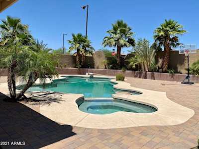 22240 W Cantilever Street Buckeye, AZ 85326