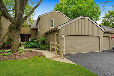 910 B Oak Hill Rd #910 Barrington, IL 60010