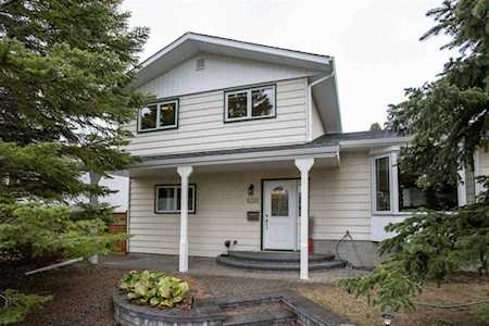 6316 Dalsby Rd NW Calgary, AB T3A 1M8