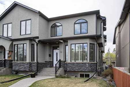711 50 Ave SW Calgary, AB T2S 1H7