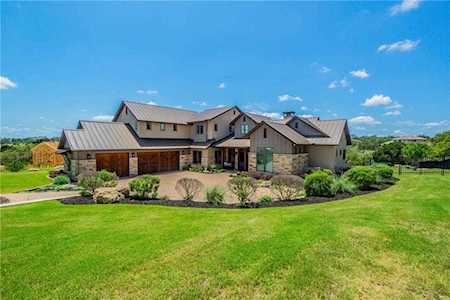 8116 Magnolia Ridge CV Austin, TX 78738