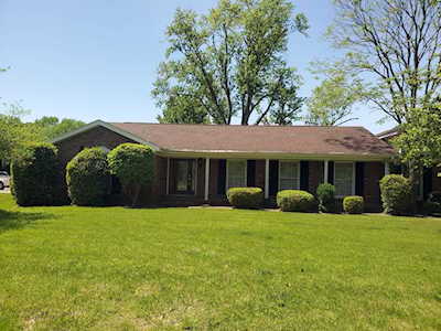 280 Lake Terrace Dr Hendersonville, TN 37075