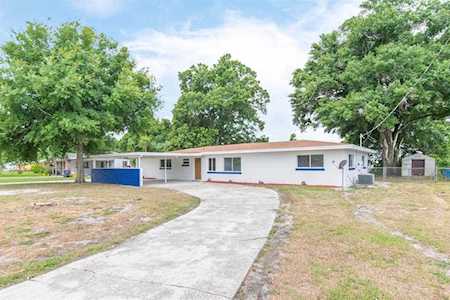 201 E Lake Deer Dr Winter Haven, FL 33880