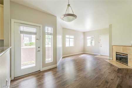 5250 S Rainbow Blvd #1011 Las Vegas, NV 89118