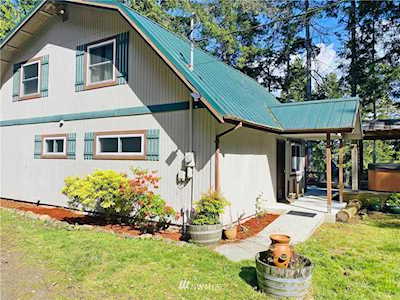 49 49 Mcdonald Creek Rd Brinnon, WA 98320