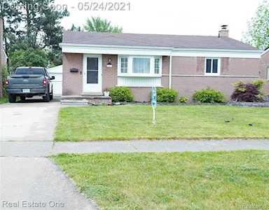 32511 Sandra Lane Westland, MI 48185
