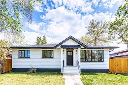 66 Mayfair Rd SW Calgary, AB T2V 1Y9