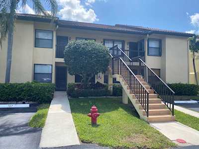4698 E Lucerne Lakes Boulevard #205 Lake Worth, FL 33467