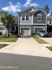 219 Servia Dr St Johns, FL 32259
