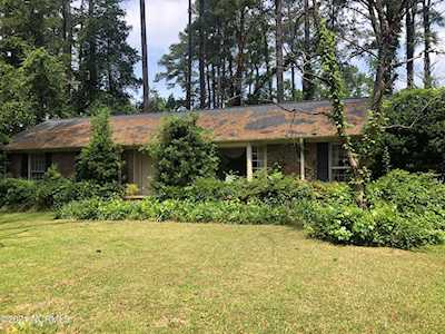 5006 Trent Woods Drive New Bern, NC 28562