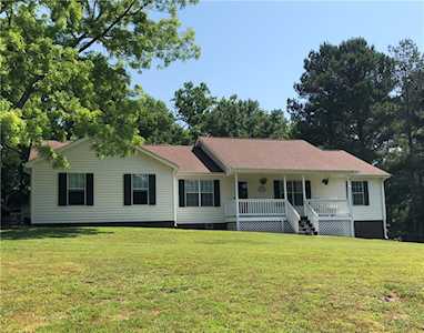 3351 Old Thompson Mill Rd Buford, GA 30519