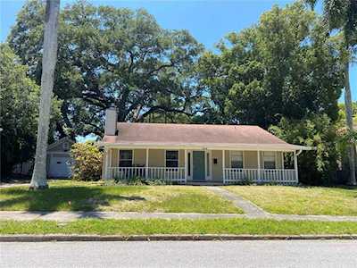 314 24th St W Bradenton, FL 34205