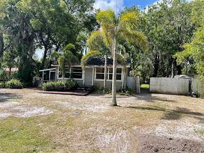 5200 Mallett Dr Port Richey, FL 34668