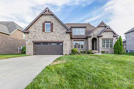 1038 Nealcrest Cir Spring Hill, TN 37174