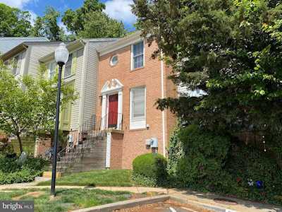 5019 9th St Arlington, VA 22204