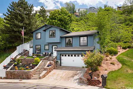 422 Canyon Estates Circle Cir Bountiful, UT 84010