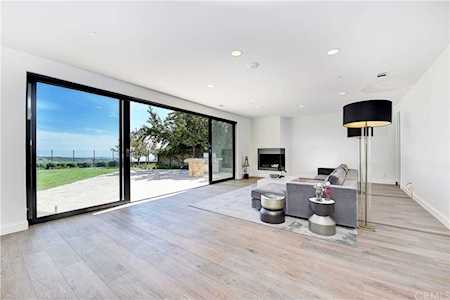 16 Highpoint Newport Coast, CA 92657
