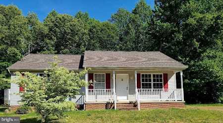 38055 Edinview Ct Mechanicsville, MD 20659